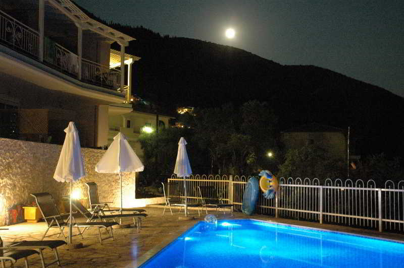 Rouda Bay Hotel Mikros Gialos Ngoại thất bức ảnh